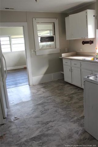 217 S Racepath Street, Fayetteville, NC 28301