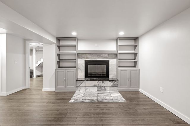 82 Central Tpke, Sutton, MA 01590