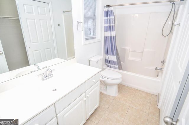 204 Chelsea Court, Woodstock, GA 30189