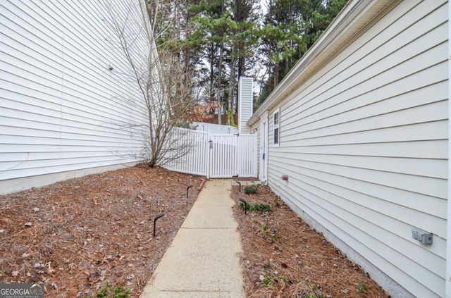 204 Chelsea Court, Woodstock, GA 30189