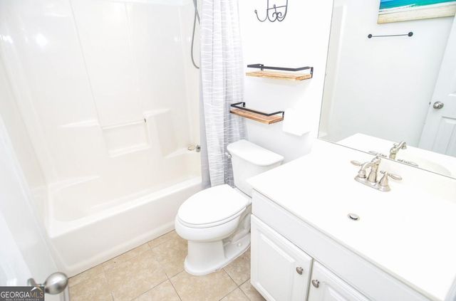 204 Chelsea Court, Woodstock, GA 30189