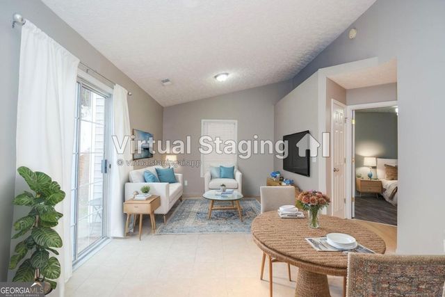 204 Chelsea Court, Woodstock, GA 30189