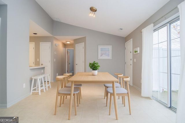 204 Chelsea Court, Woodstock, GA 30189