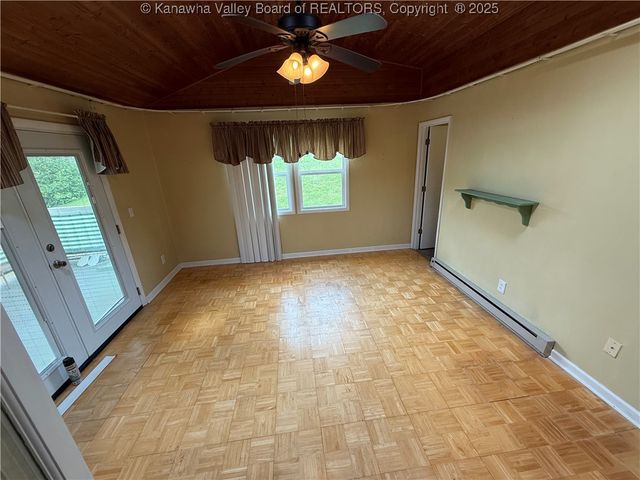 40 Hickory Lane, Madison, WV 25130