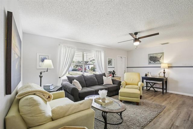 13374 BRONZE AVENUE, Port Charlotte, FL 33981