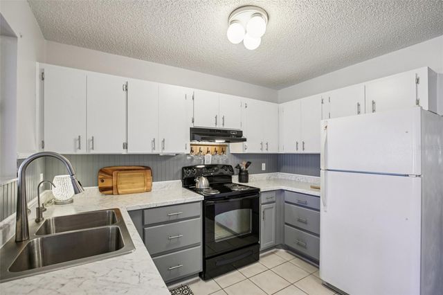 13374 BRONZE AVENUE, Port Charlotte, FL 33981