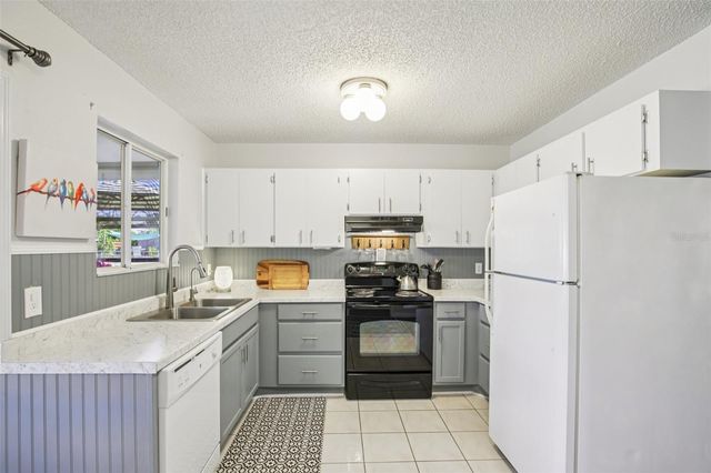 13374 BRONZE AVENUE, Port Charlotte, FL 33981