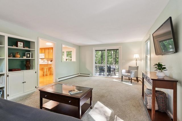 13 Howard Road, Westford, MA 01886
