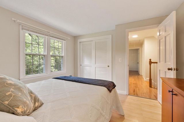 13 Howard Road, Westford, MA 01886