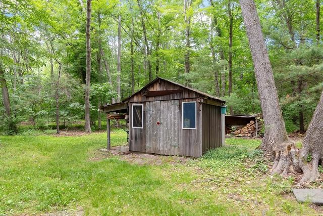 13 Howard Road, Westford, MA 01886