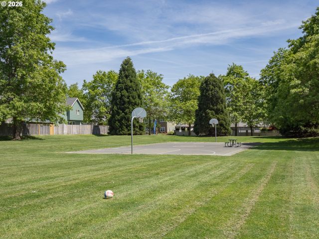 3632 BUR OAK Ct, Newberg, OR 97132