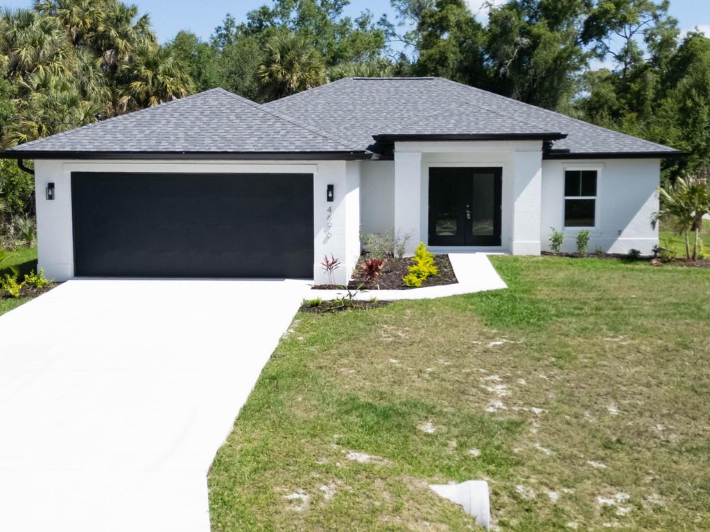 4696 APRIL Avenue, North Port, FL 34288