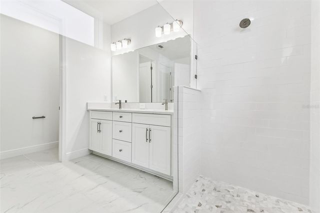 7575 SEAHAWK AVENUE, Sarasota, FL 34241