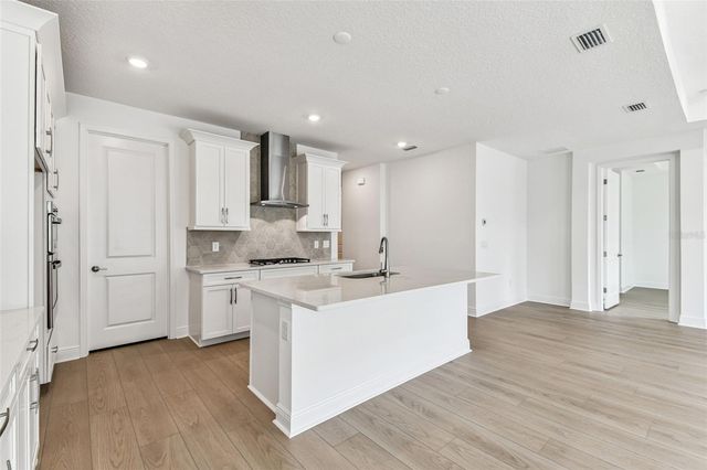 7575 SEAHAWK AVENUE, Sarasota, FL 34241