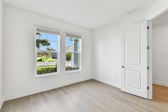 7575 SEAHAWK AVENUE, Sarasota, FL 34241