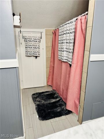 2616 Crown Place NW, Canton, OH 44708