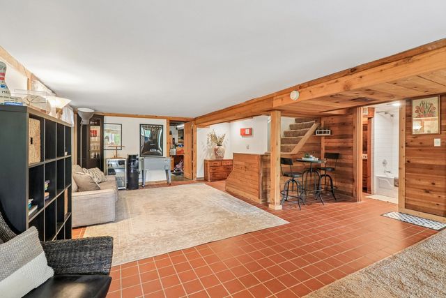 501 South Street, Barrington, IL 60010