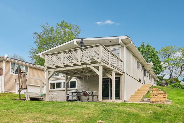 501 South Street, Barrington, IL 60010