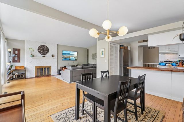 501 South Street, Barrington, IL 60010
