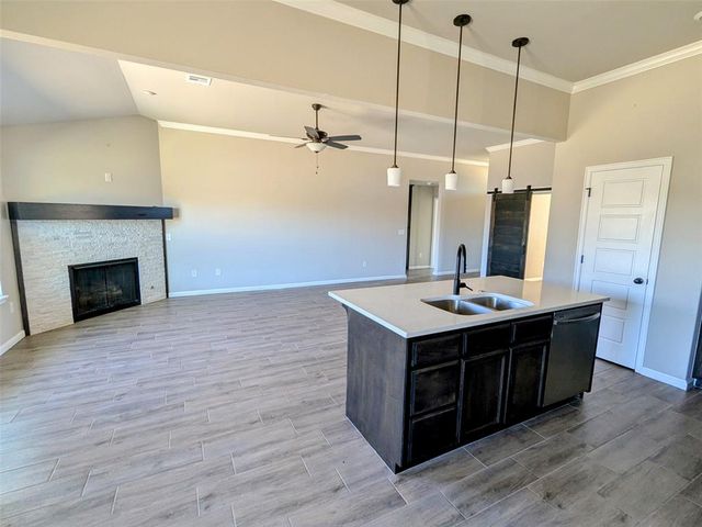 2402 Cattail Circle, Midwest City, OK 73130