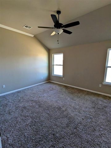 2402 Cattail Circle, Midwest City, OK 73130