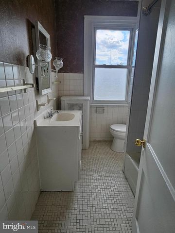 4202 TYSON AVE, Philadelphia, PA 19135