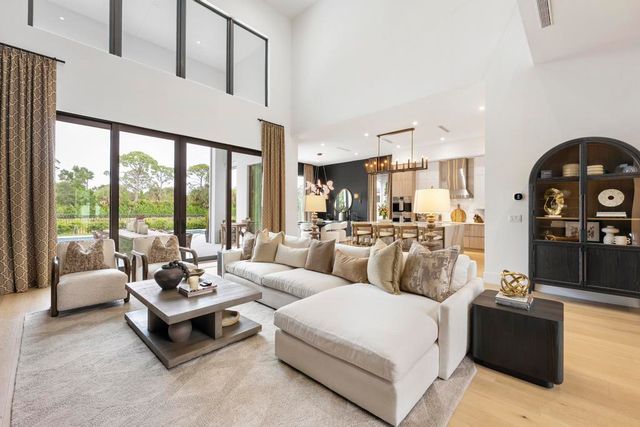 18401 Symphony Court, Jupiter, FL 33458