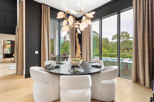 18401 Symphony Court, Jupiter, FL 33458