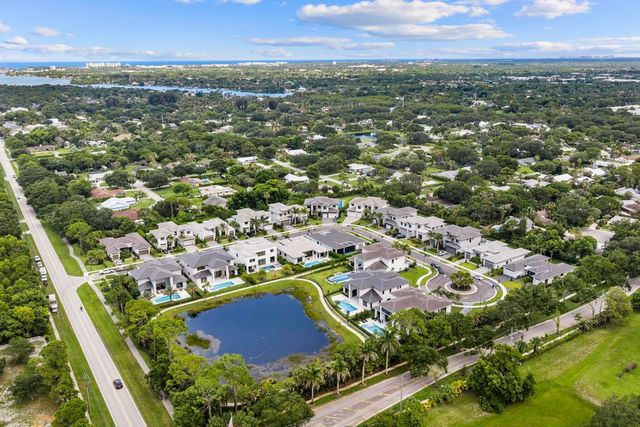 18401 Symphony Court, Jupiter, FL 33458