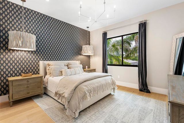 18401 Symphony Court, Jupiter, FL 33458