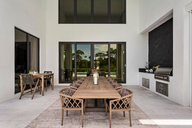 18401 Symphony Court, Jupiter, FL 33458