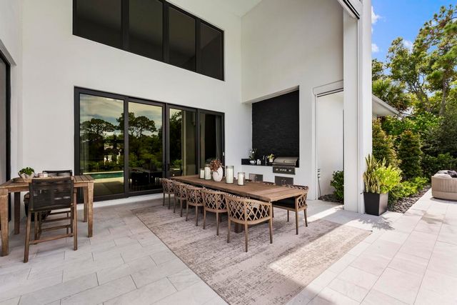 18401 Symphony Court, Jupiter, FL 33458