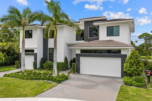 18401 Symphony Court, Jupiter, FL 33458