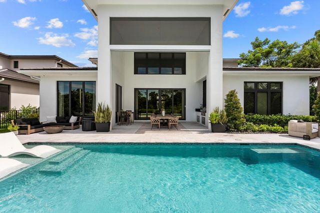 18401 Symphony Court, Jupiter, FL 33458