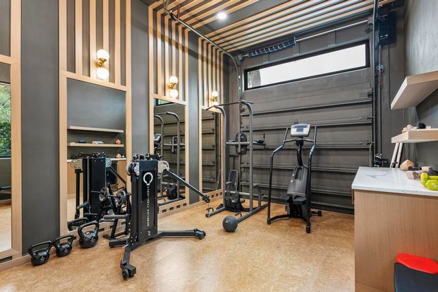 18401 Symphony Court, Jupiter, FL 33458
