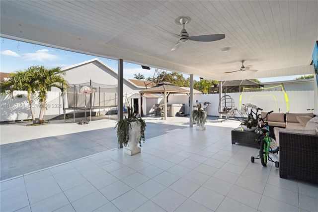 16035 SW 298th Ter, Homestead, FL 33033