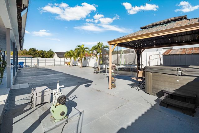 16035 SW 298th Ter, Homestead, FL 33033