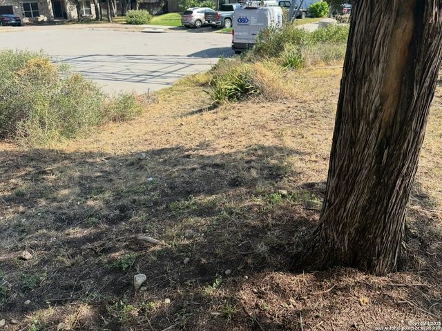 13607 Puro Oro, Universal City, TX 78148