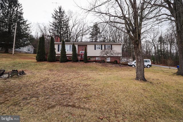 92 NEWMAN RD, Orrtanna, PA 17353