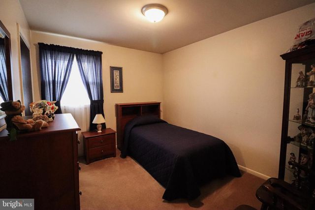 92 NEWMAN RD, Orrtanna, PA 17353