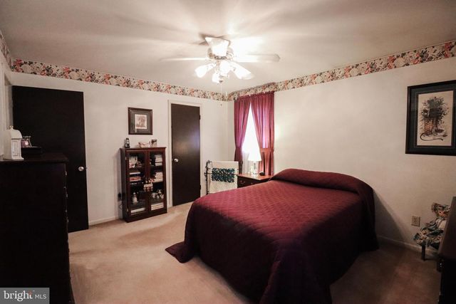 92 NEWMAN RD, Orrtanna, PA 17353