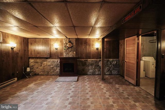 92 NEWMAN RD, Orrtanna, PA 17353