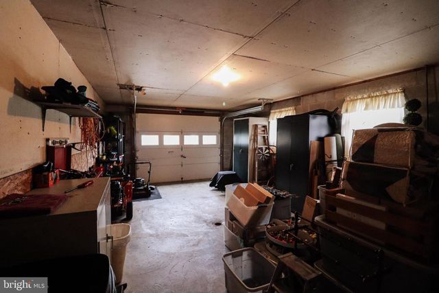 92 NEWMAN RD, Orrtanna, PA 17353