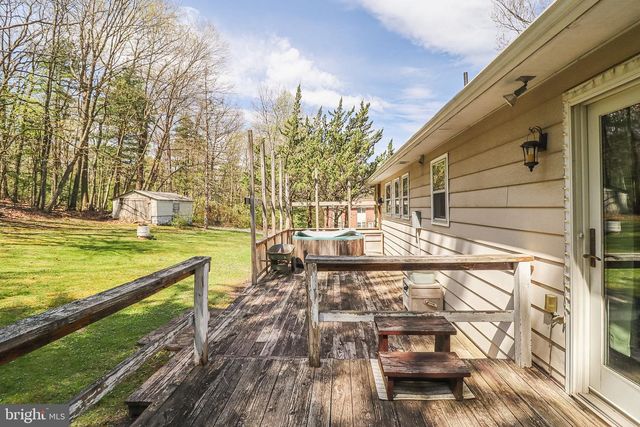 92 NEWMAN RD, Orrtanna, PA 17353