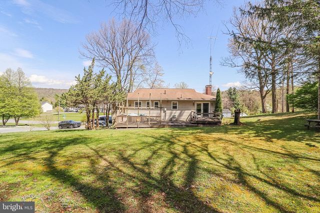 92 NEWMAN RD, Orrtanna, PA 17353