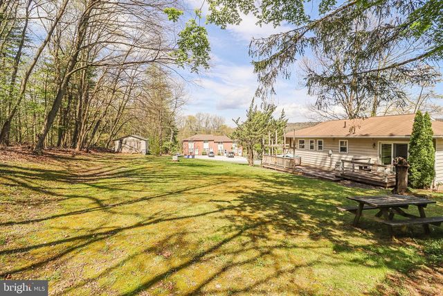 92 NEWMAN RD, Orrtanna, PA 17353
