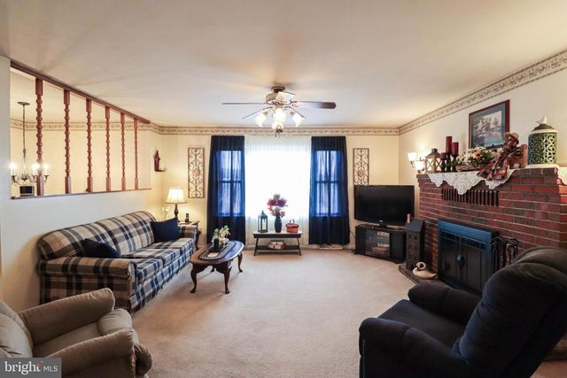 92 NEWMAN RD, Orrtanna, PA 17353