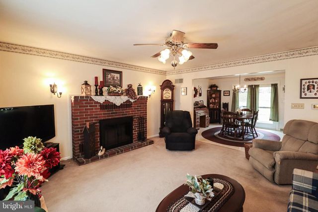 92 NEWMAN RD, Orrtanna, PA 17353