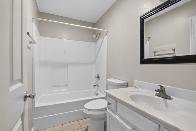 7231 Gap Meadows Drive, Sherwood, AR 72120