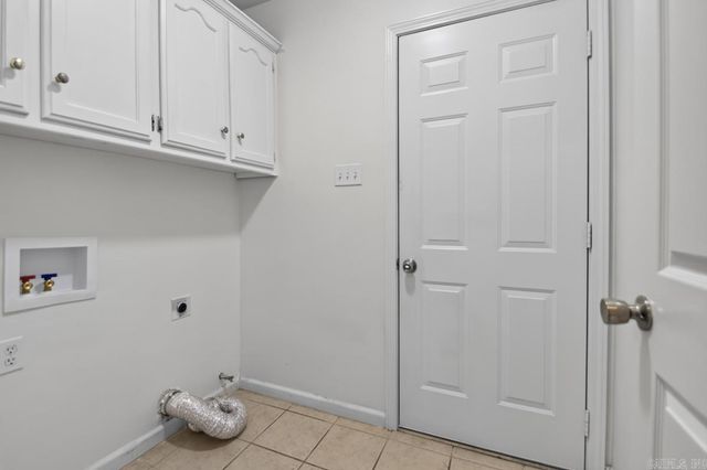 7231 Gap Meadows Drive, Sherwood, AR 72120
